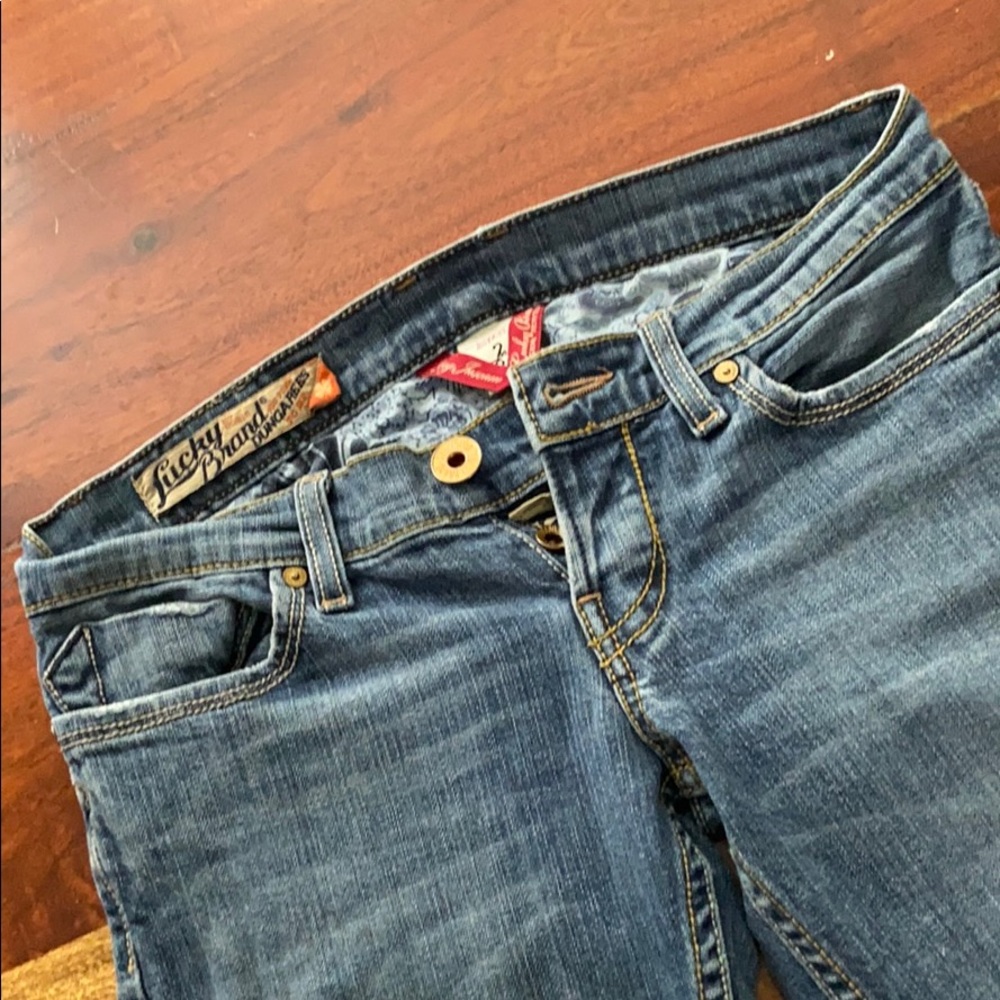 Jeans - Picture 3 of 6